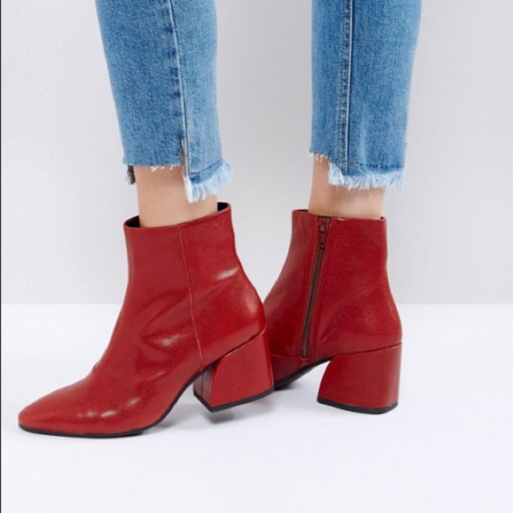 Vagabond Red Leather Boots